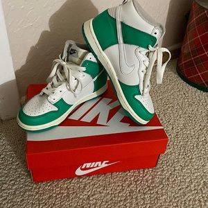 Nike dunks size 1.5Y for sale.